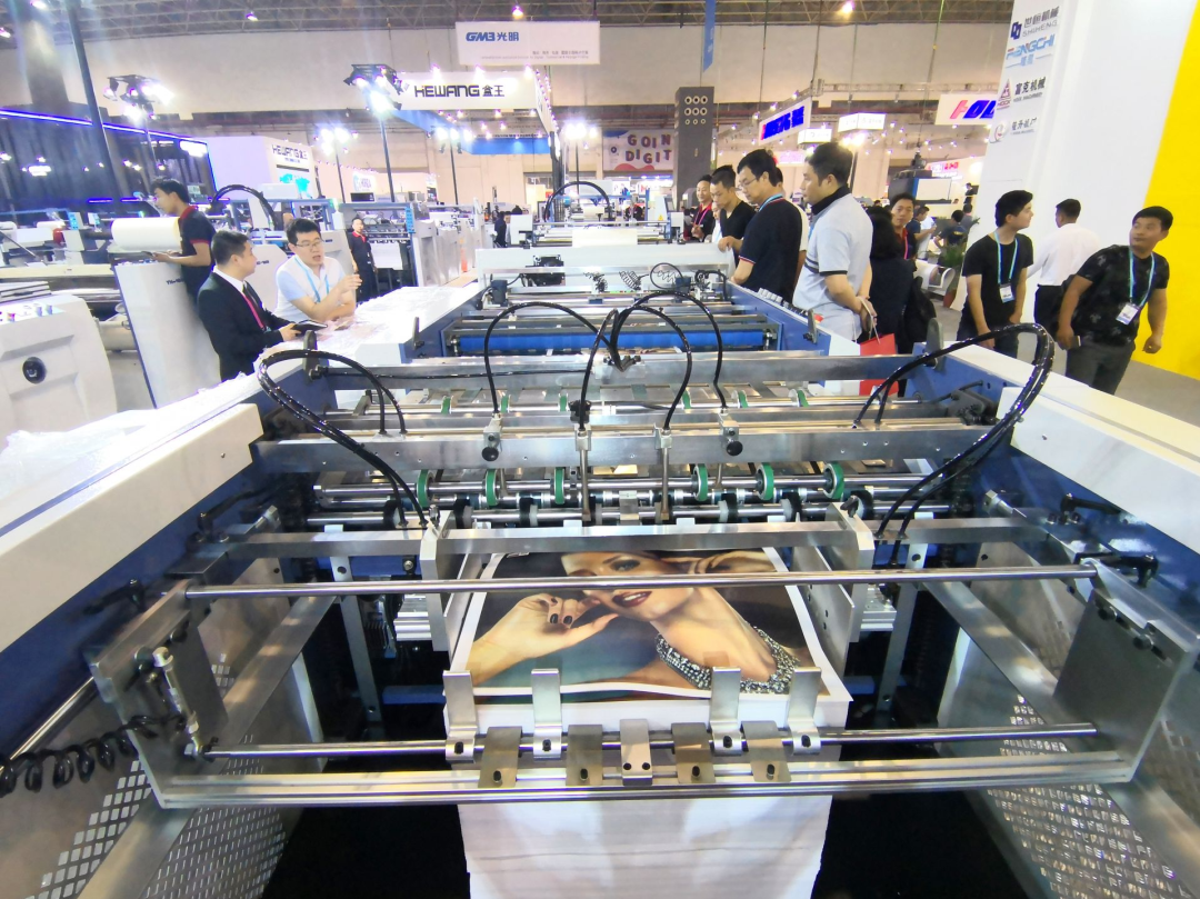 傾聽最新的觀點